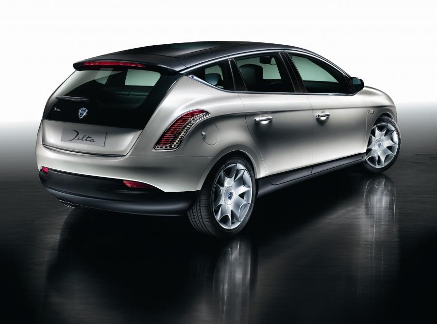  Lancia Delta 2008 года  (фото 49 из 94)